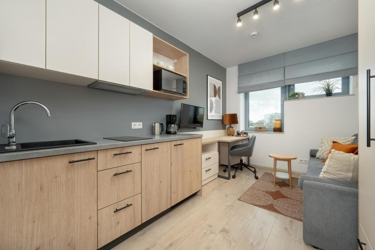 Trendy Studios With Home Office Near Wroclaw Main Station By Noclegi Renters Экстерьер фото