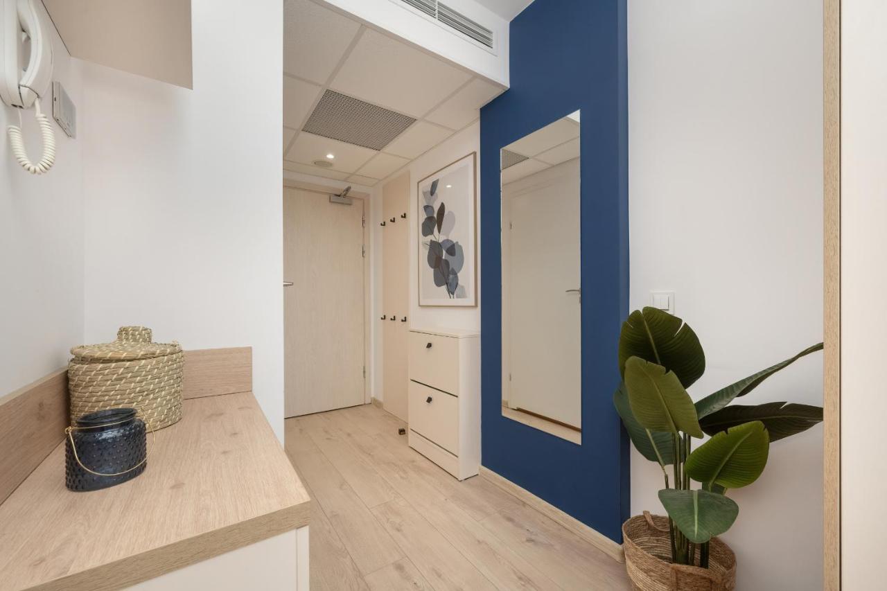 Trendy Studios With Home Office Near Wroclaw Main Station By Noclegi Renters Экстерьер фото