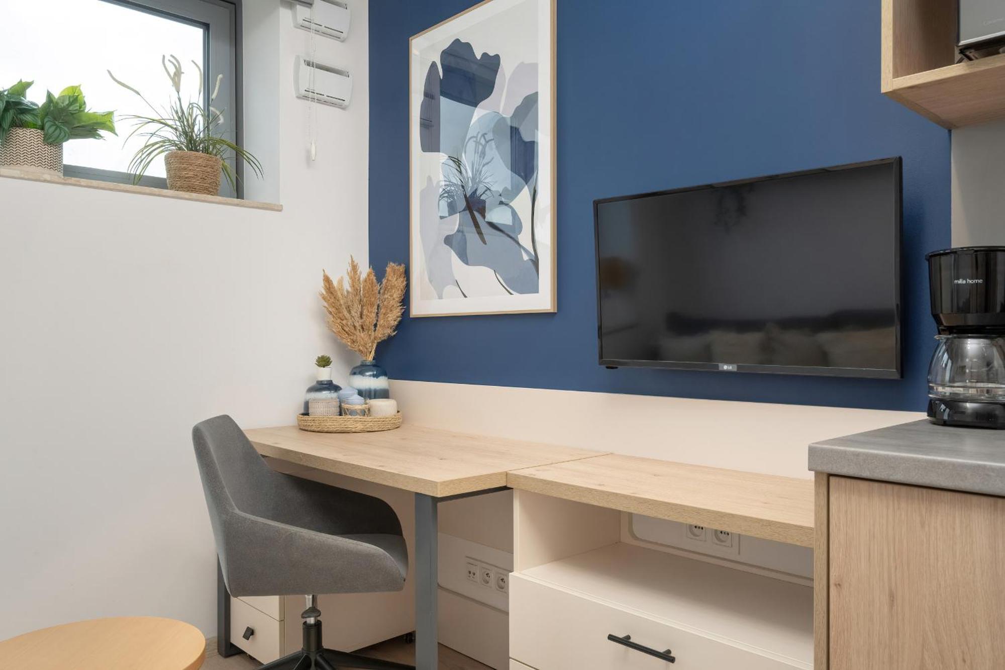 Trendy Studios With Home Office Near Wroclaw Main Station By Noclegi Renters Экстерьер фото